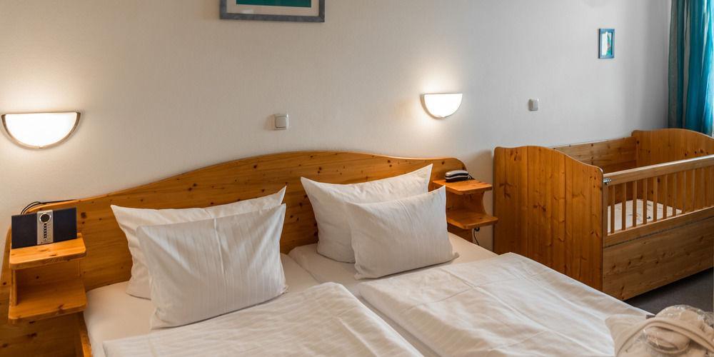 Ulrichshof, Baby & Kinder Bio-Resort Rimbach  Exteriör bild